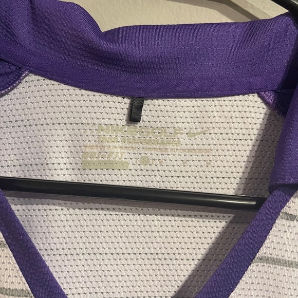 Nike Golf V-Neck Women's Tee - Picture 2 of 3